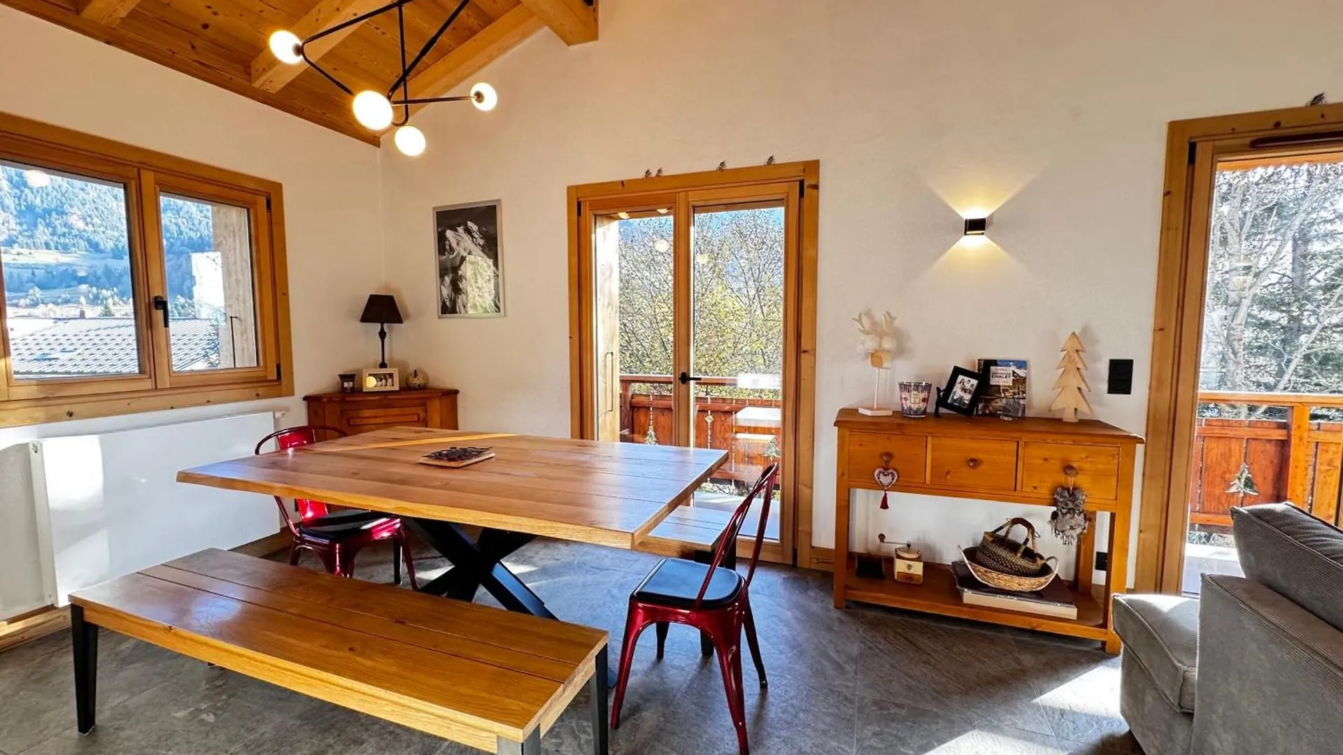 Chalet Close To Megeve And The Ski Slopes Praz-sur-Arly